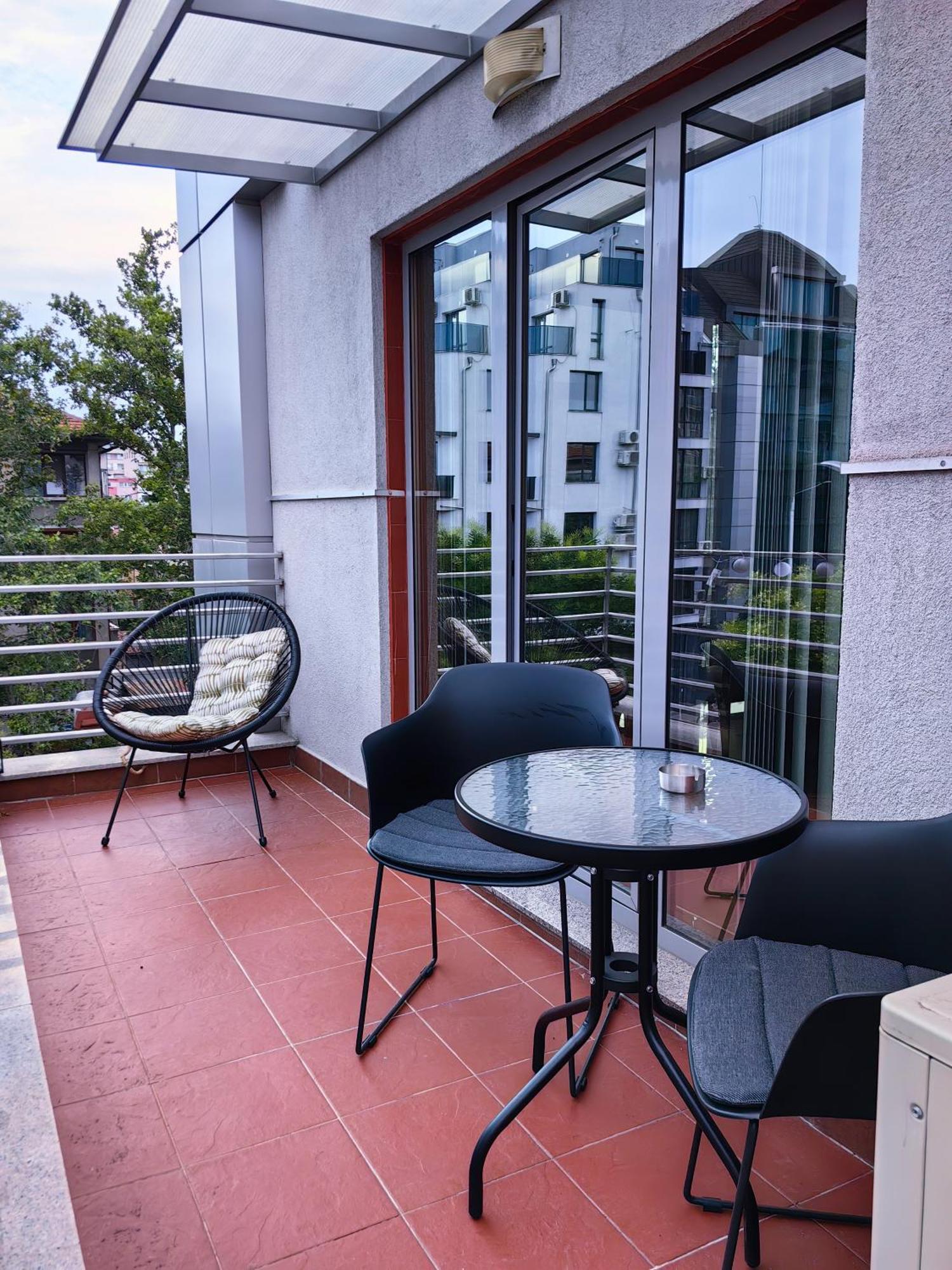 The View Apartment Пловдив Экстерьер фото