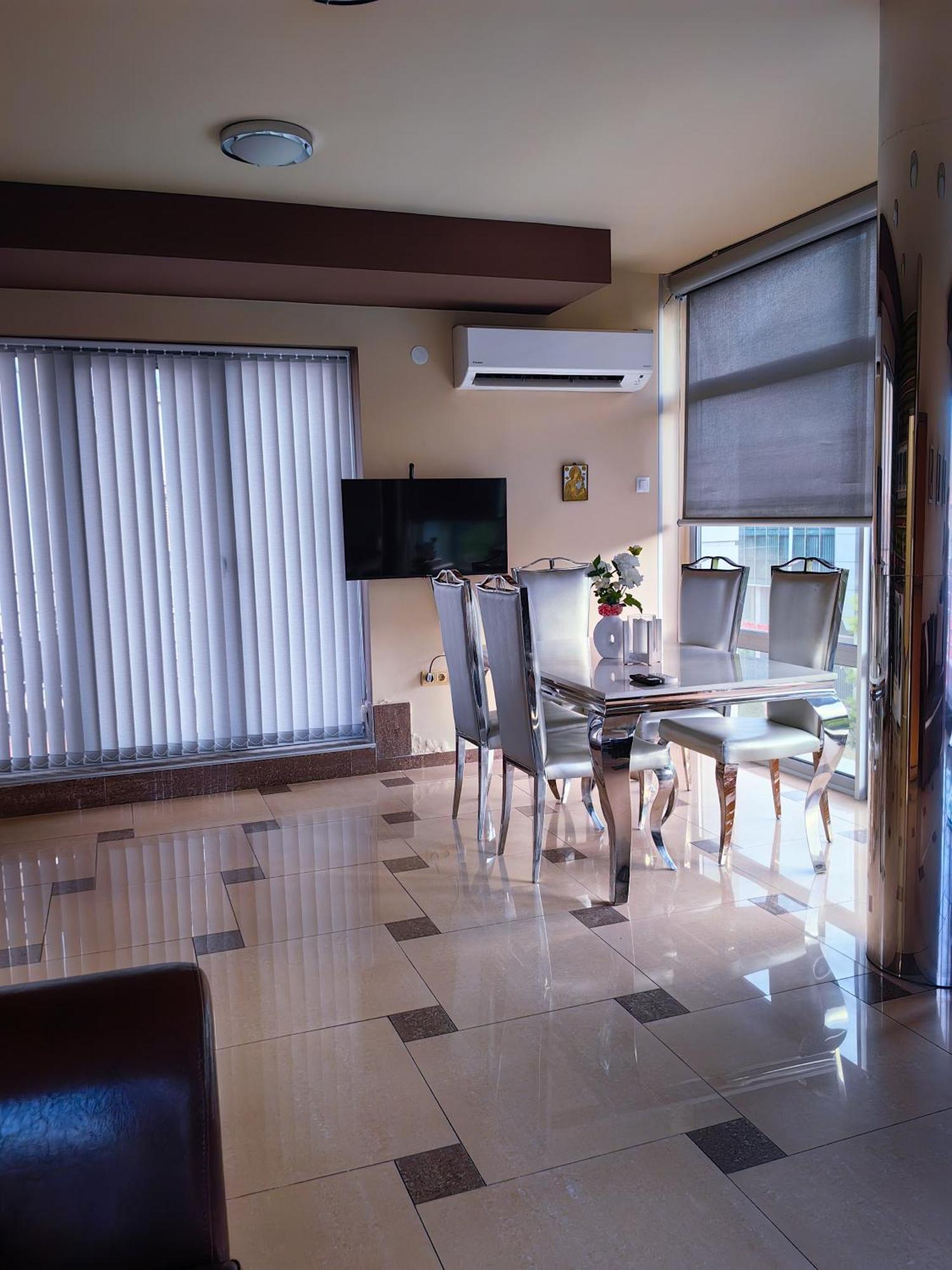 The View Apartment Пловдив Экстерьер фото
